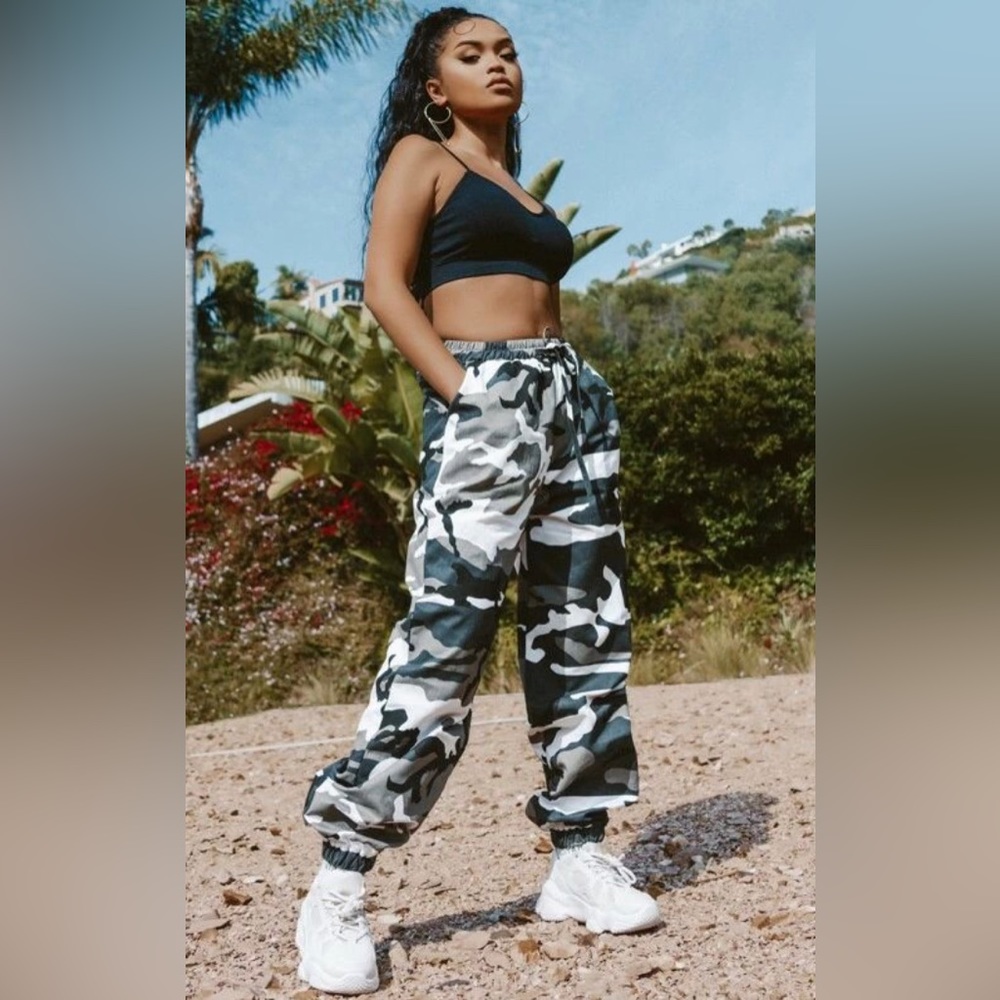 Camo pants